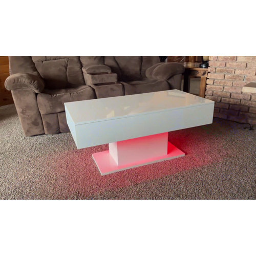 B&m white deals gloss coffee table